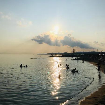 Liotrivi At Old بيت للعطل