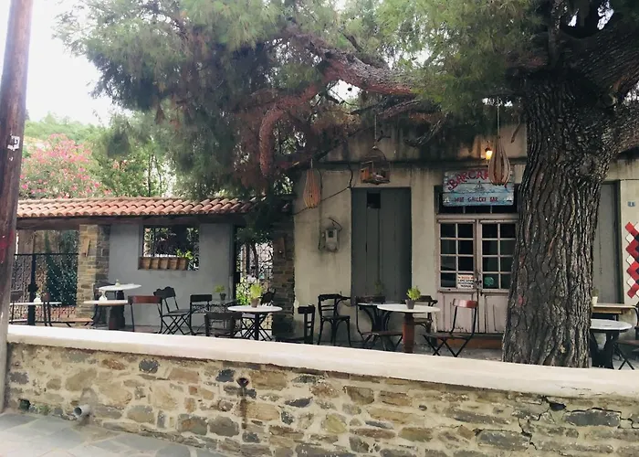 Liotrivi At Old