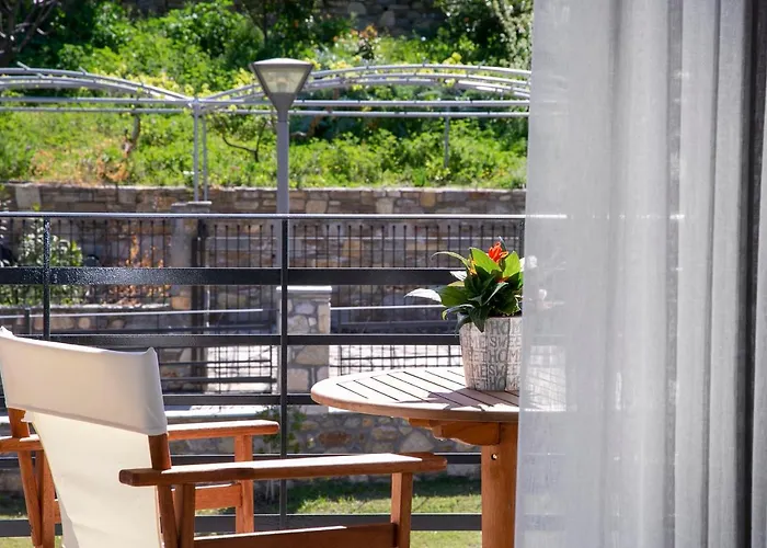 Tatil Evi Liotrivi At Old *